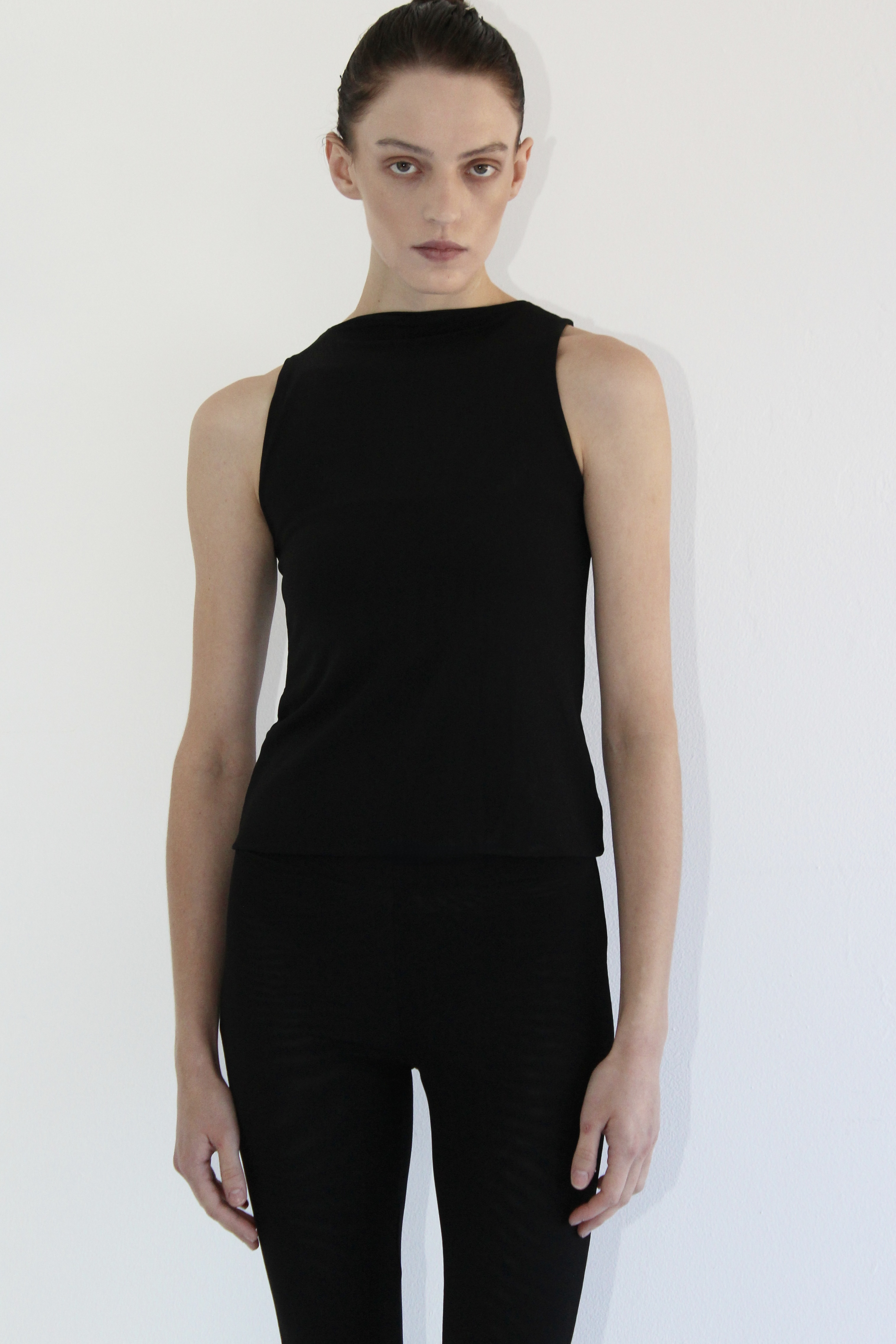 VERA ENSEMBLE// BLACK