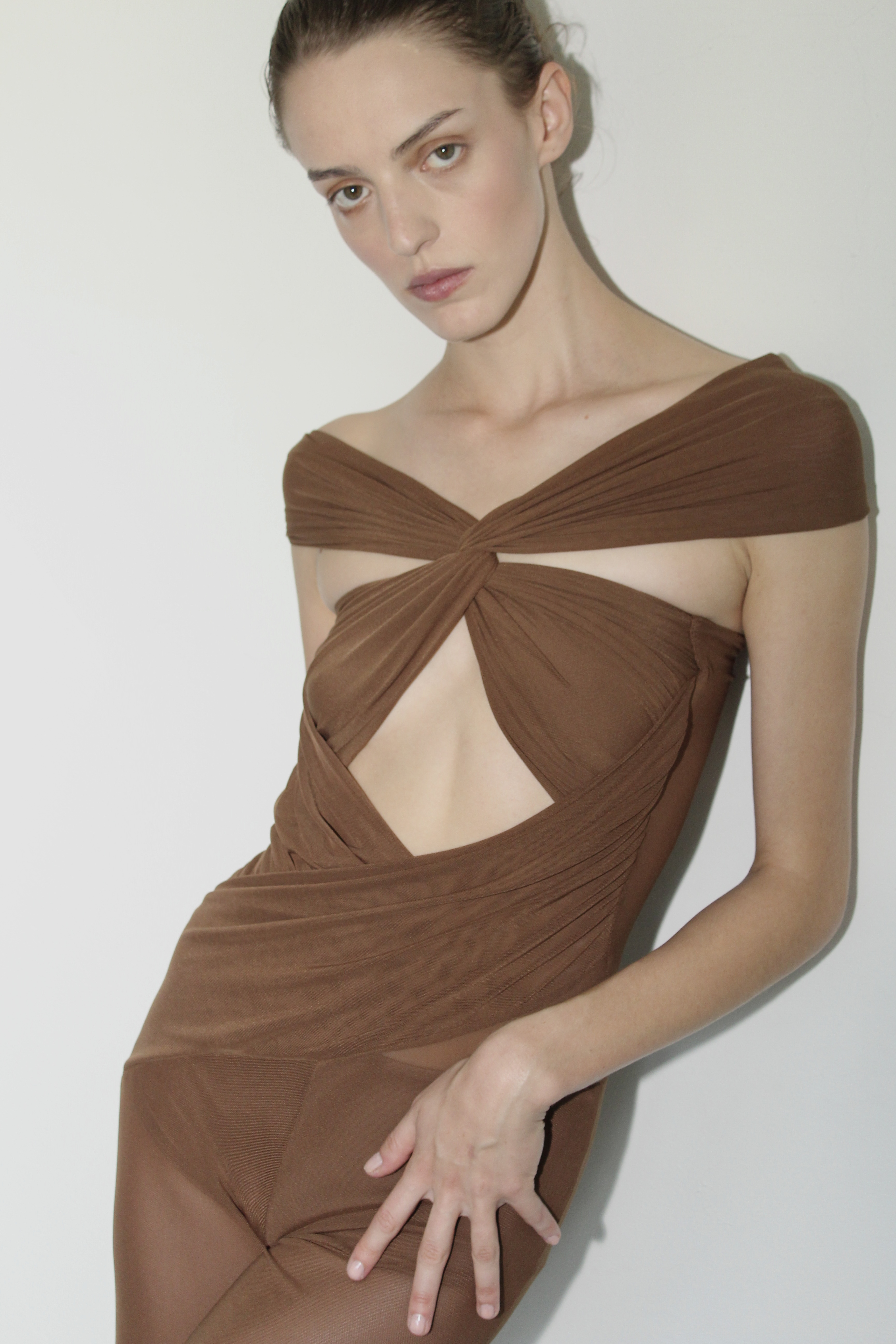 CRISS CROSS JUMPSUIT // BROWN