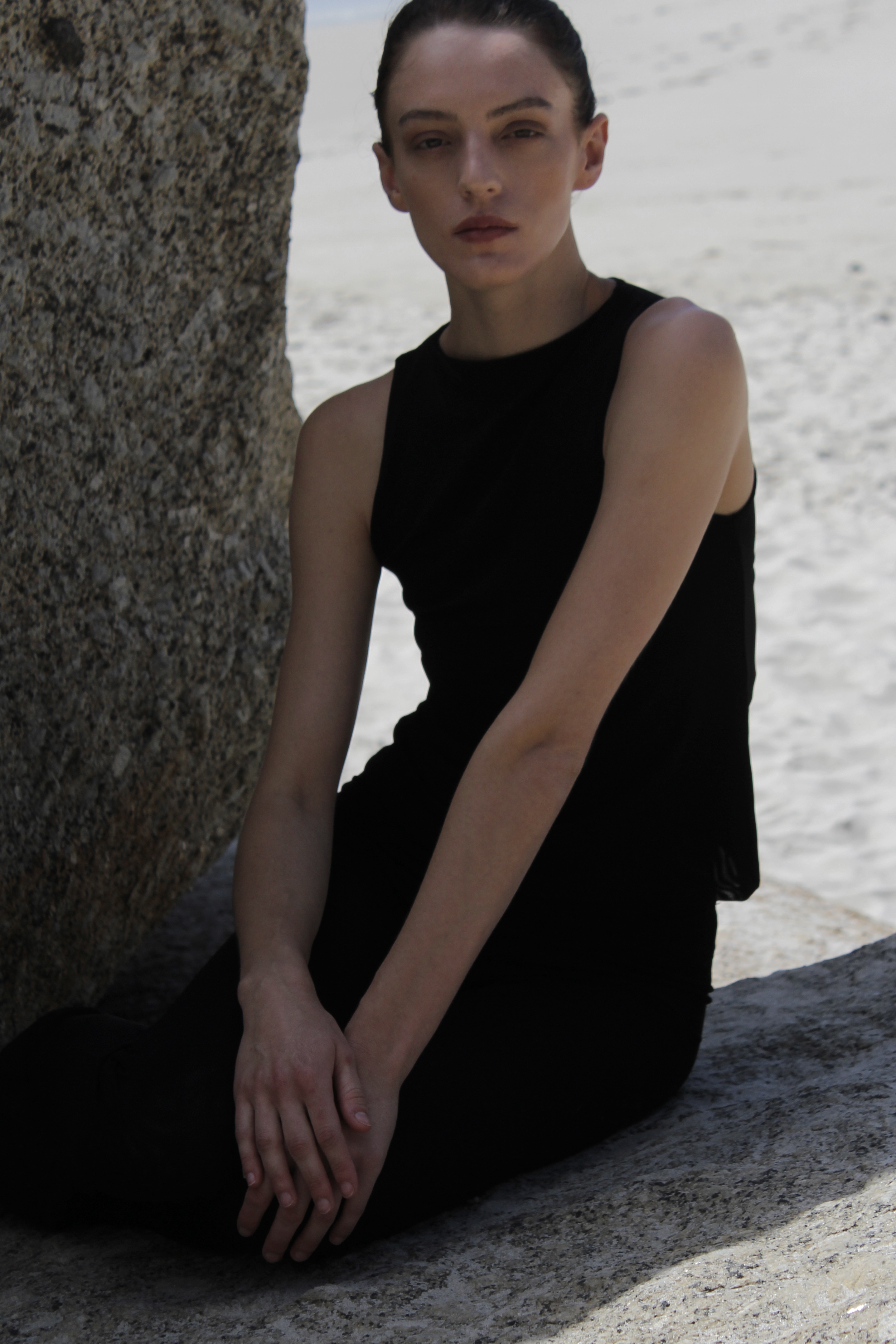 VERA ENSEMBLE// BLACK