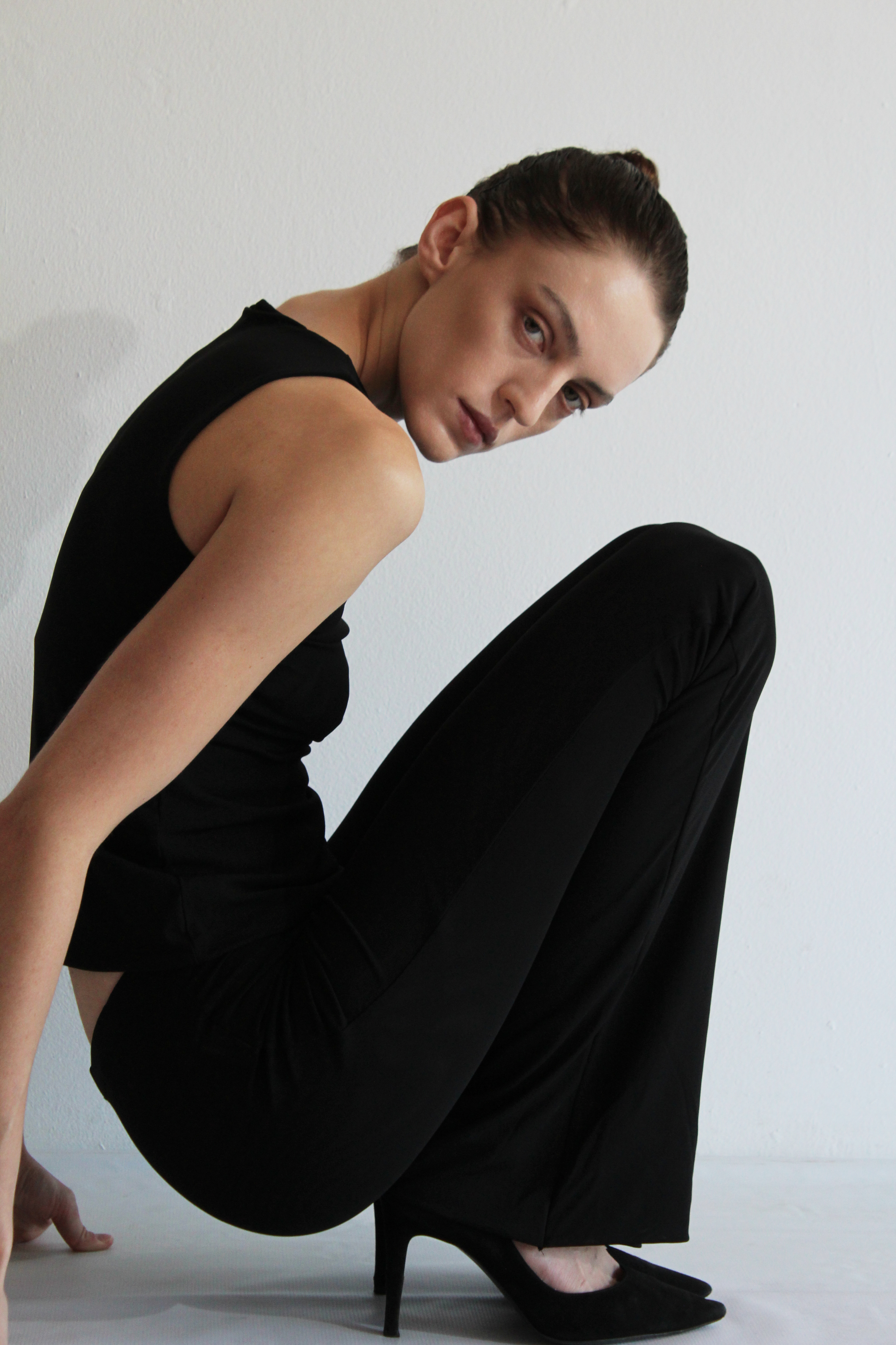 VERA ENSEMBLE// BLACK